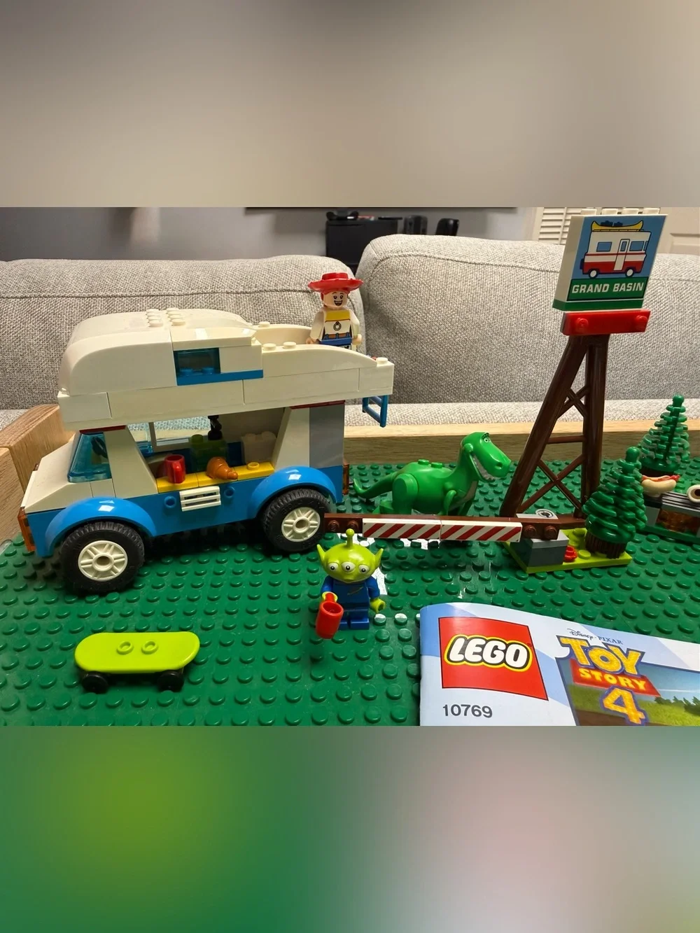 Complete LEGO 10769 Toy Story 4 RV Vacation